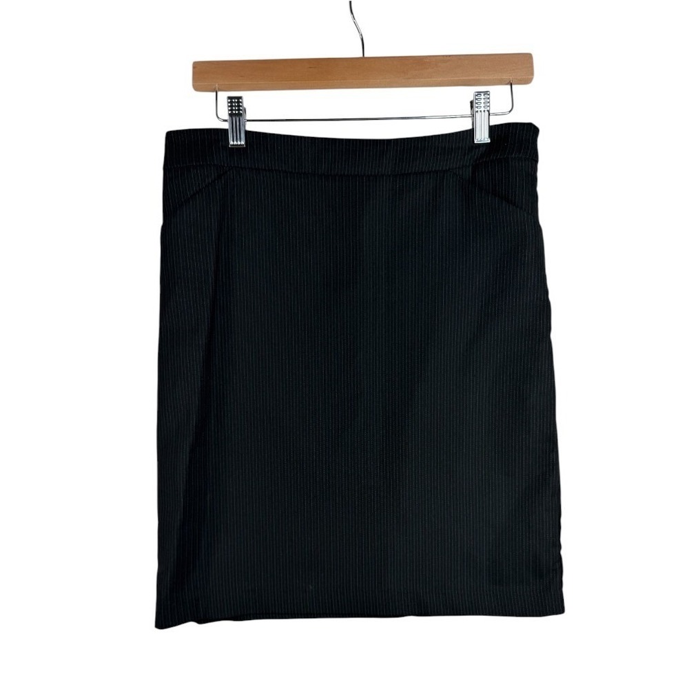 New York & Company Stretch Womens Skirt Size 2 Gray Blue Pinstripe
